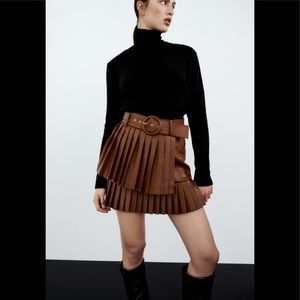Zara Faux Leather Pleated Skirts